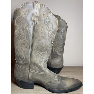 Ariat Women's Ankle Boots in Distressed Gray